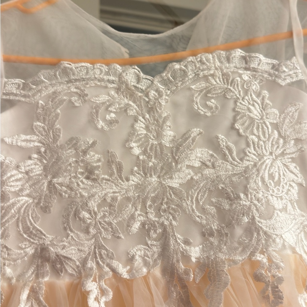 Elegant White Lace Dress